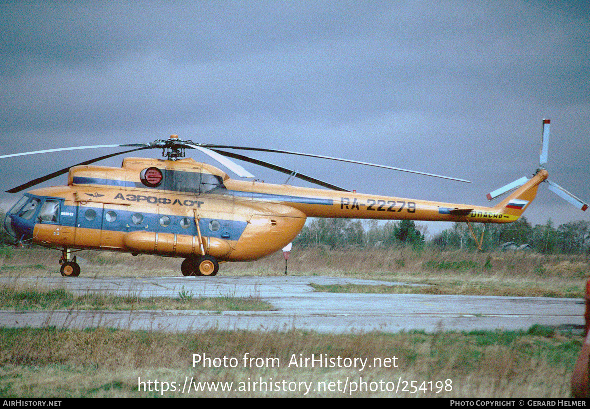 Aircraft Photo of RA-22279 | Mil Mi-8T | Aeroflot | AirHistory.net #254198