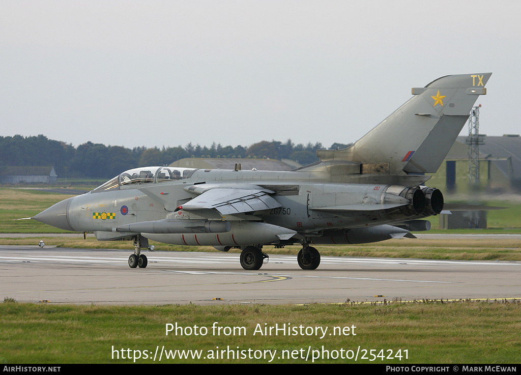 Aircraft Photo of ZG750 | Panavia Tornado GR4 | UK - Air Force | AirHistory.net #254241