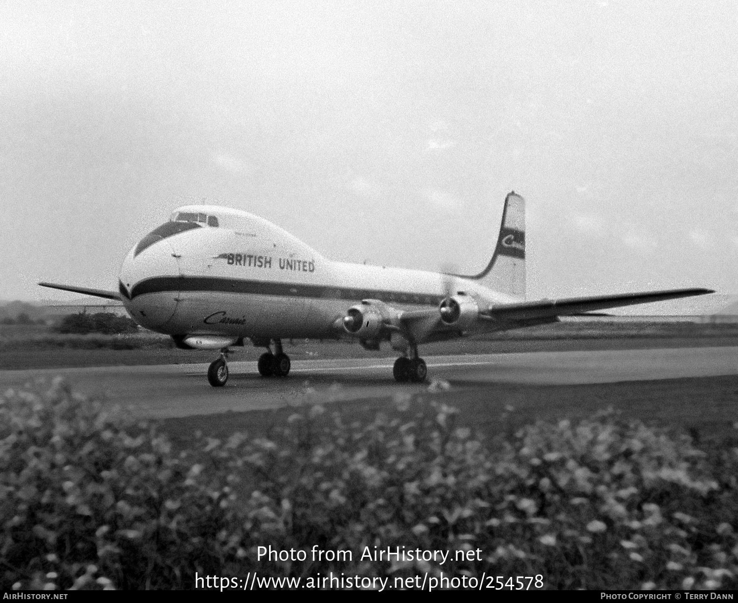 Aircraft Photo of G-ASKN | Aviation Traders ATL-98 Carvair | British United Air Ferries | AirHistory.net #254578