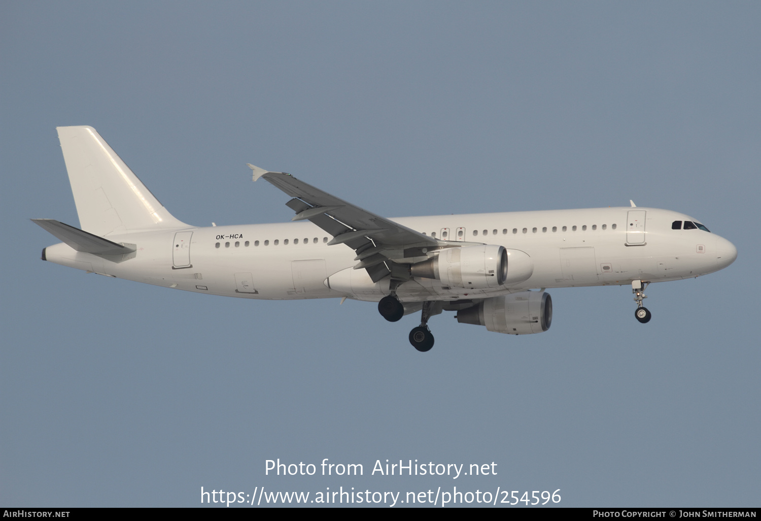 Aircraft Photo of OK-HCA | Airbus A320-214 | AirHistory.net #254596