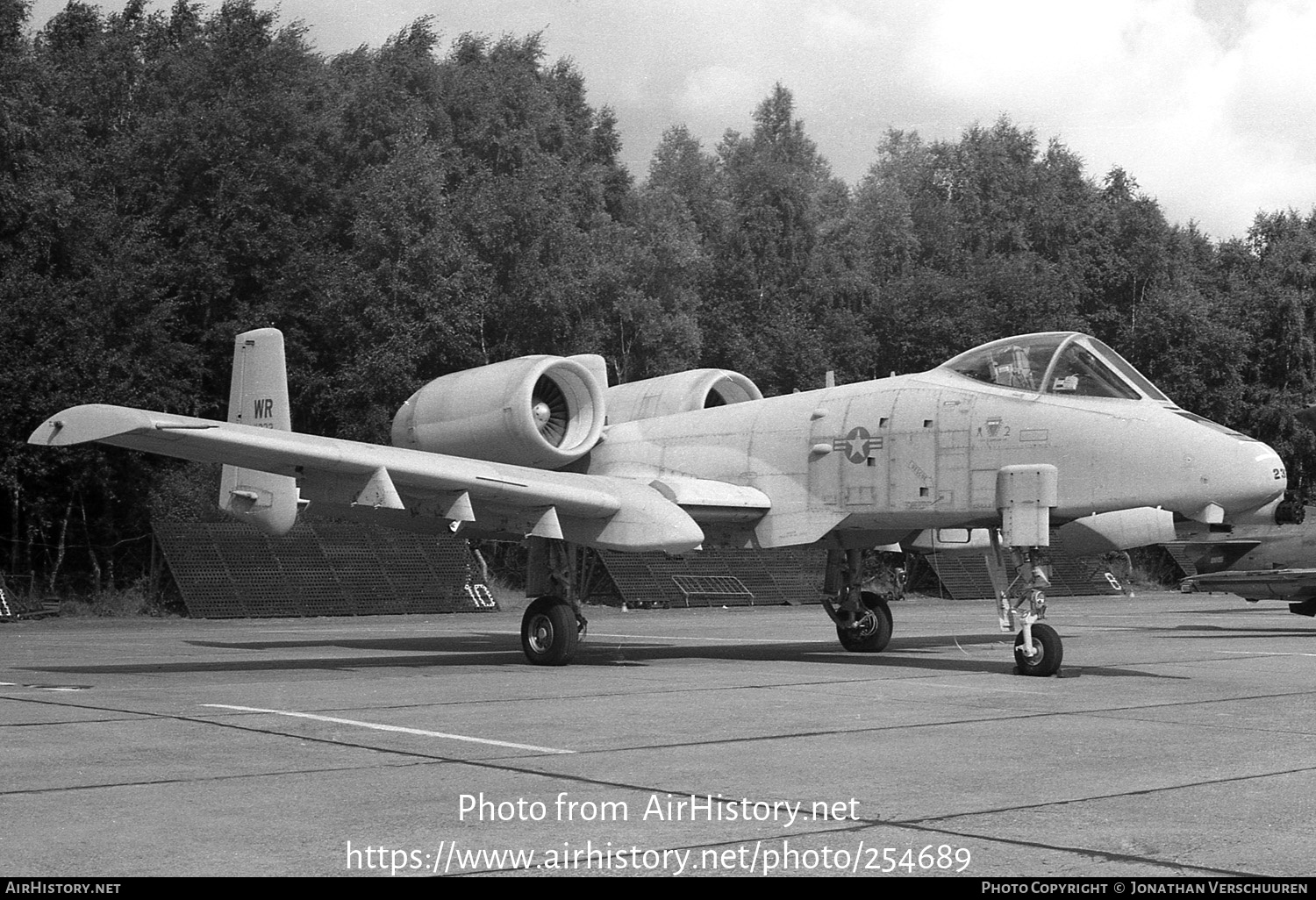 Aircraft Photo of 77-0233 / AF77-233 | Fairchild A-10A Thunderbolt II | USA - Air Force | AirHistory.net #254689