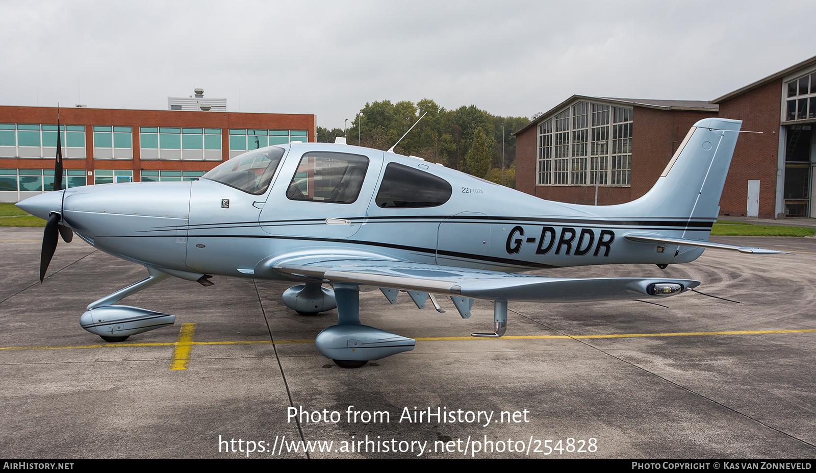 Aircraft Photo of G-DRDR | Cirrus SR-22T G5-GTS | AirHistory.net #254828