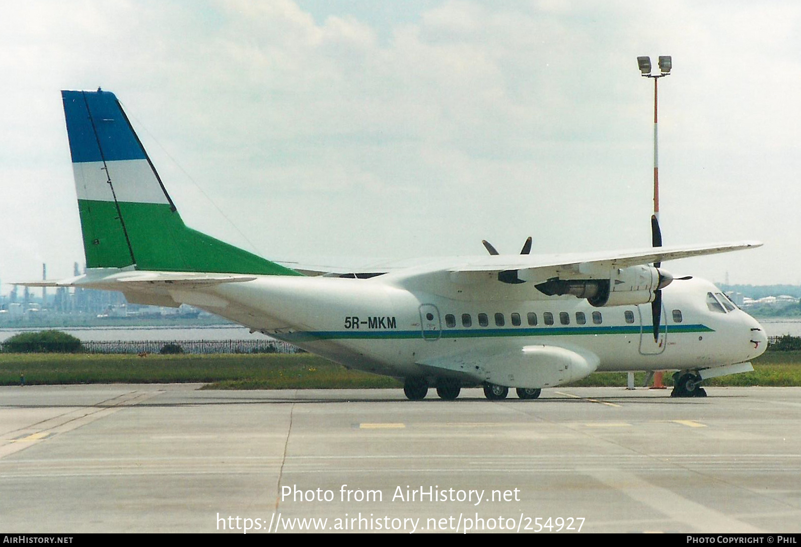 Aircraft Photo of 5R-MKM | CASA/IPTN CN235-10 | AirHistory.net #254927