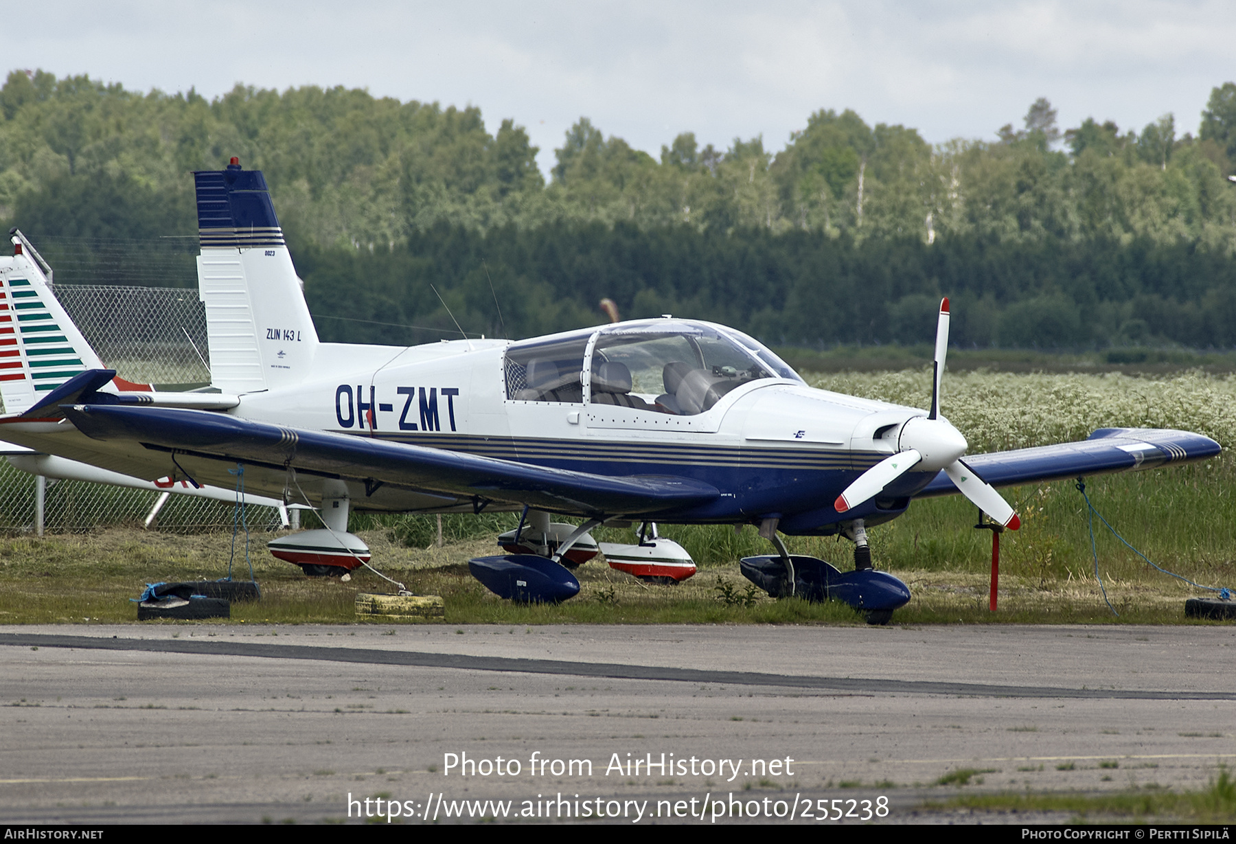 Aircraft Photo of OH-ZMT | Zlin Z-143L | AirHistory.net #255238