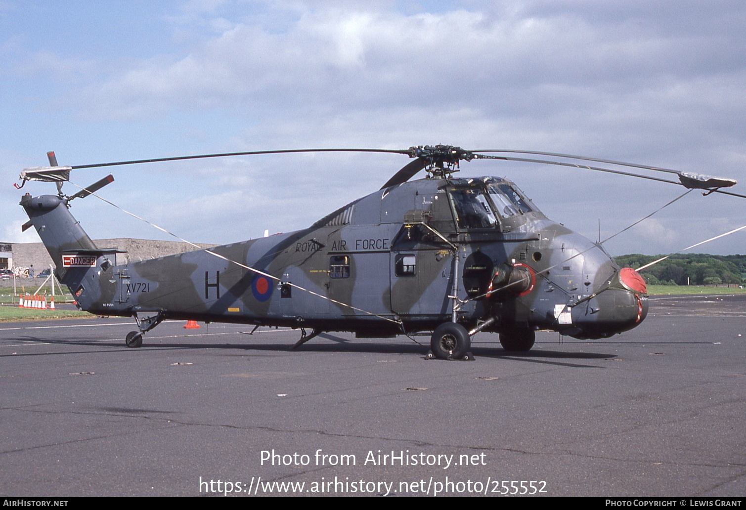 Aircraft Photo of XV721 | Westland WS-58 Wessex HC.2 | UK - Air Force | AirHistory.net #255552