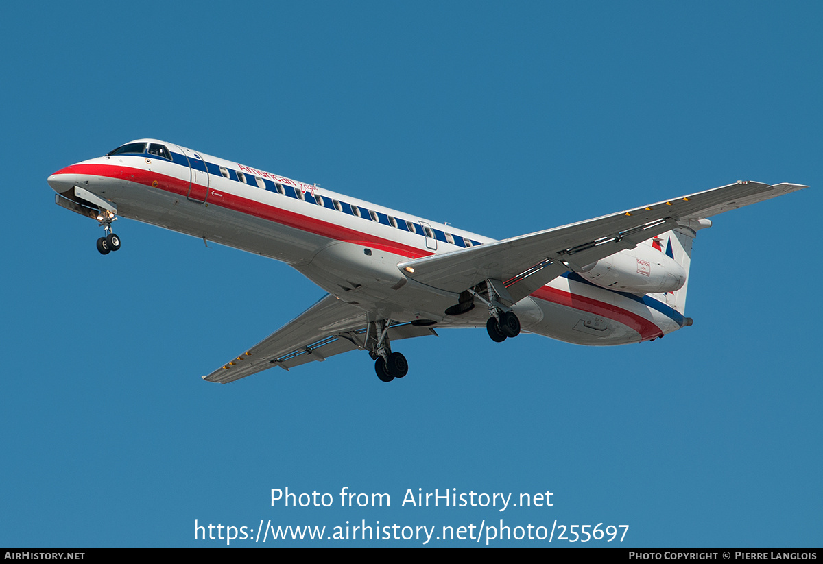 Aircraft Photo of N661JA | Embraer ERJ-145LR (EMB-145LR) | American Eagle | AirHistory.net #255697