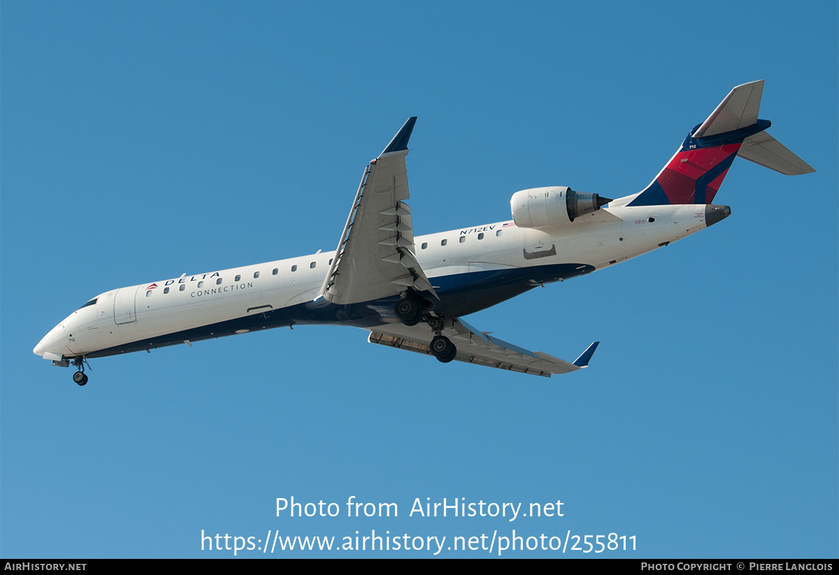 Aircraft Photo of N712EV | Bombardier CRJ-701ER (CL-600-2C10) | Delta Connection | AirHistory.net #255811