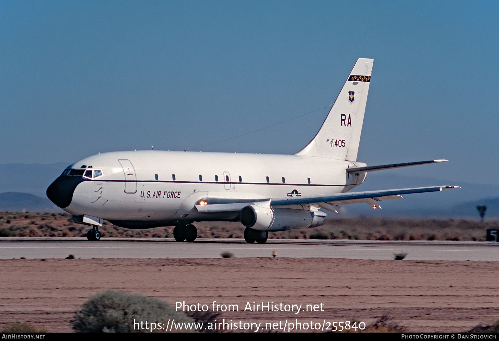 Aircraft Photo of 71-1405 / AF71405 | Boeing T-43A (737-253/Adv) | USA - Air Force | AirHistory.net #255840