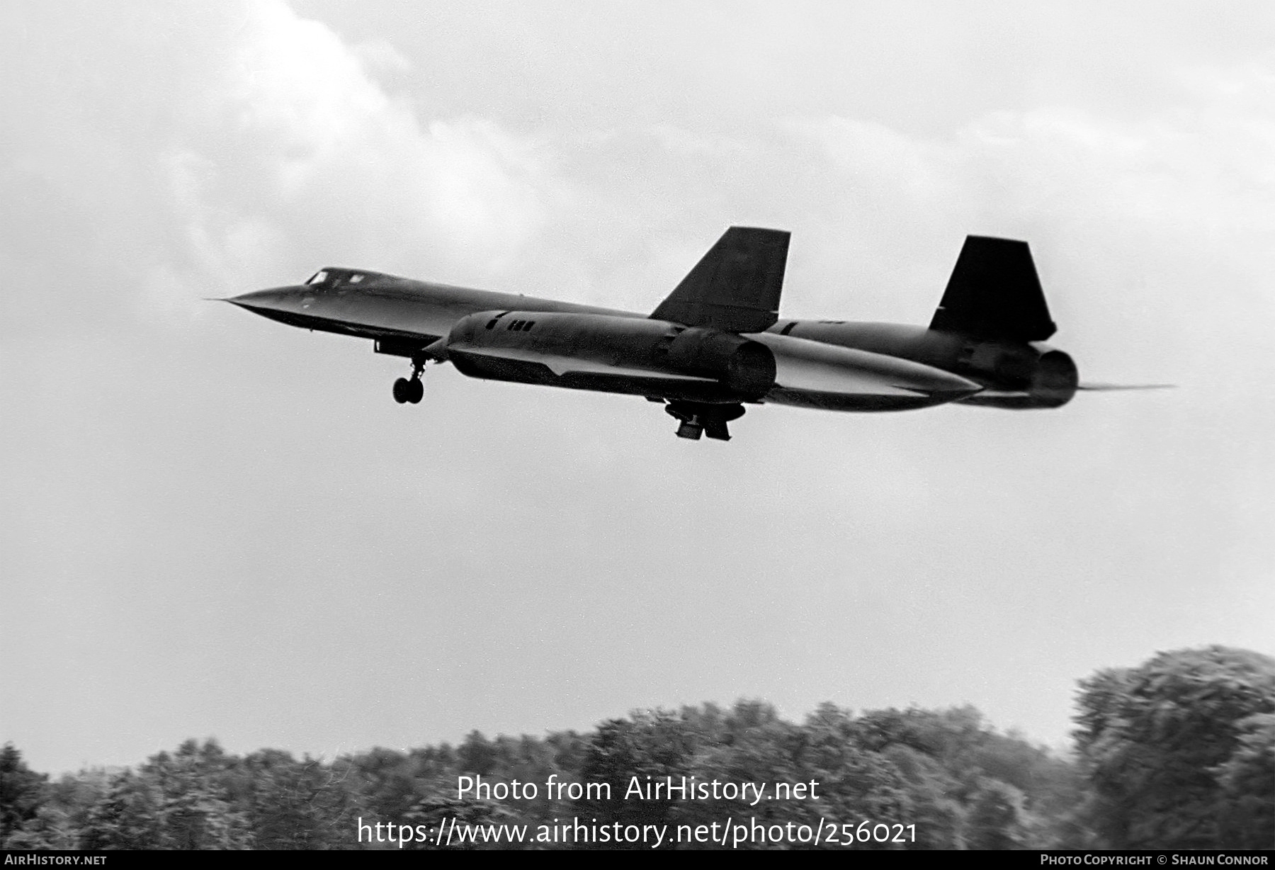 Aircraft Photo of 61-7962 / 17962 | Lockheed SR-71A Blackbird | USA - Air Force | AirHistory.net #256021