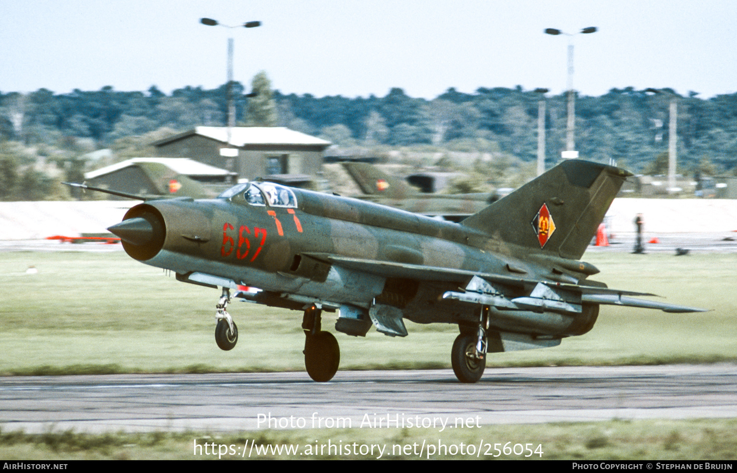 Aircraft Photo of 667 | Mikoyan-Gurevich MiG-21MF | East Germany - Air Force | AirHistory.net #256054