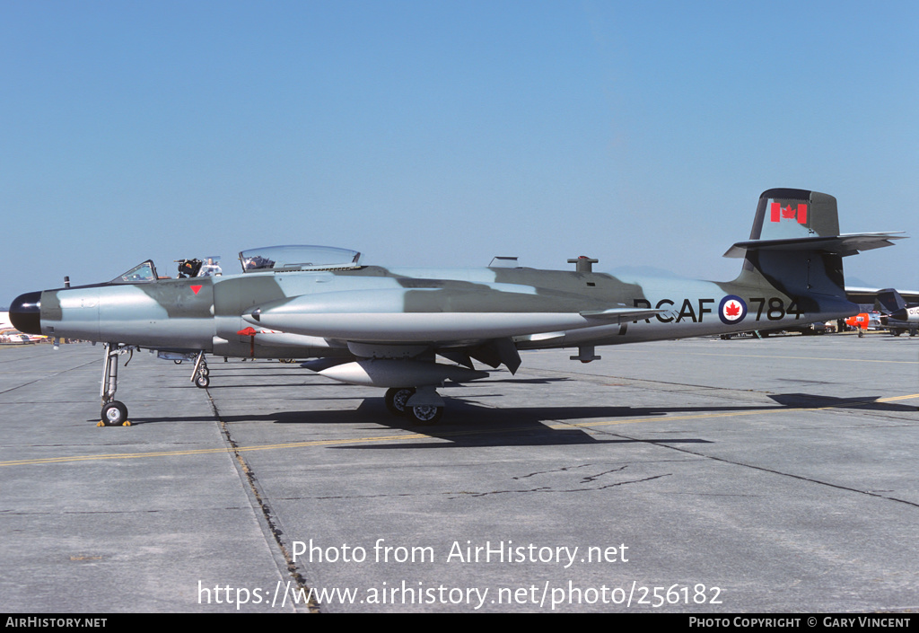 Aircraft Photo of 100784 | Avro Canada CF-100 Canuck Mk.5D | Canada - Air Force | AirHistory.net #256182