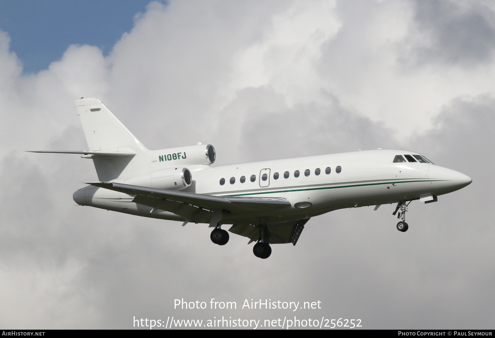 Aircraft Photo of N108FJ | Dassault Falcon 900B | AirHistory.net #256252