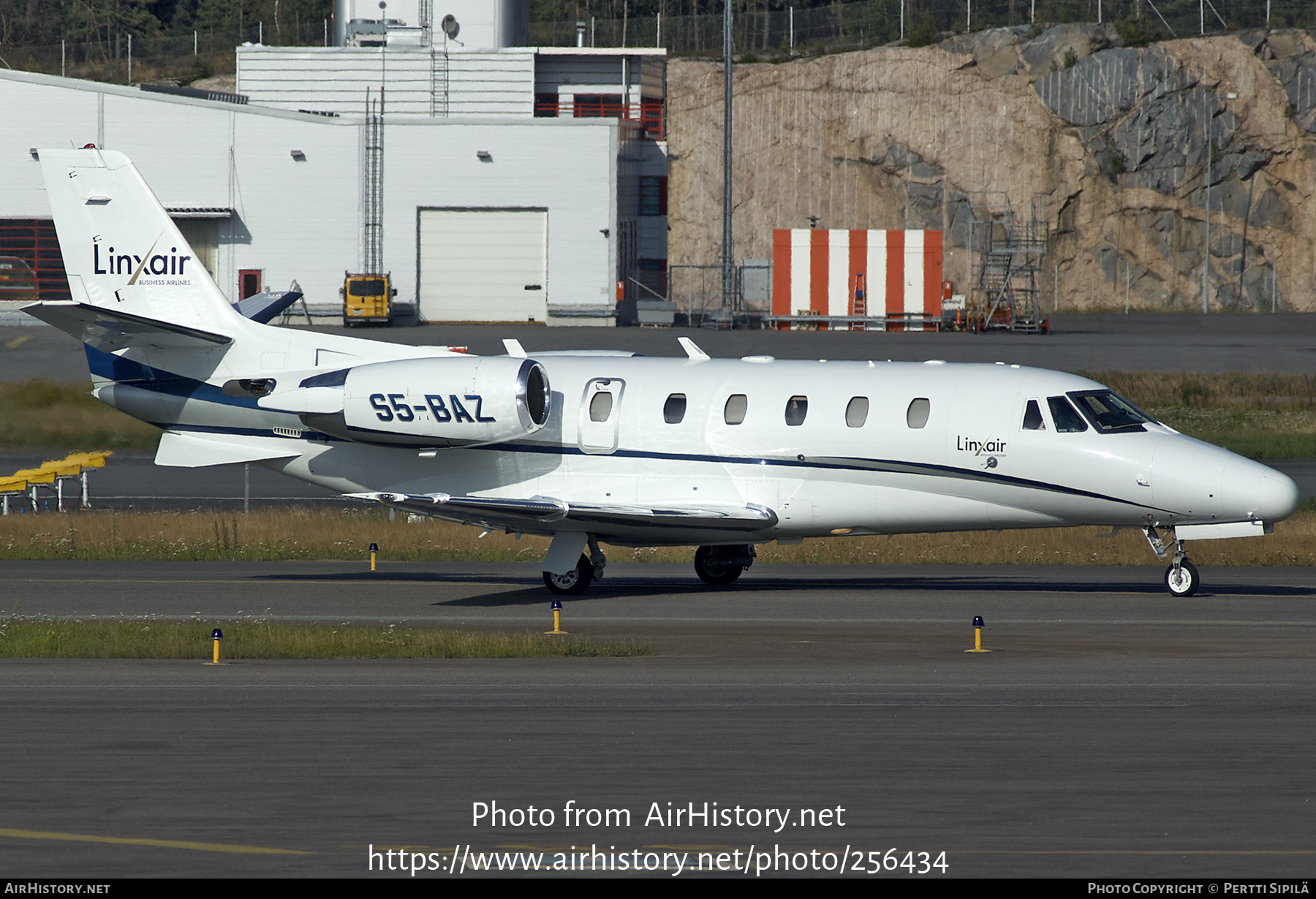 Aircraft Photo of S5-BAZ | Cessna 560XL Citation Excel | Linxair Business Airlines | AirHistory.net #256434