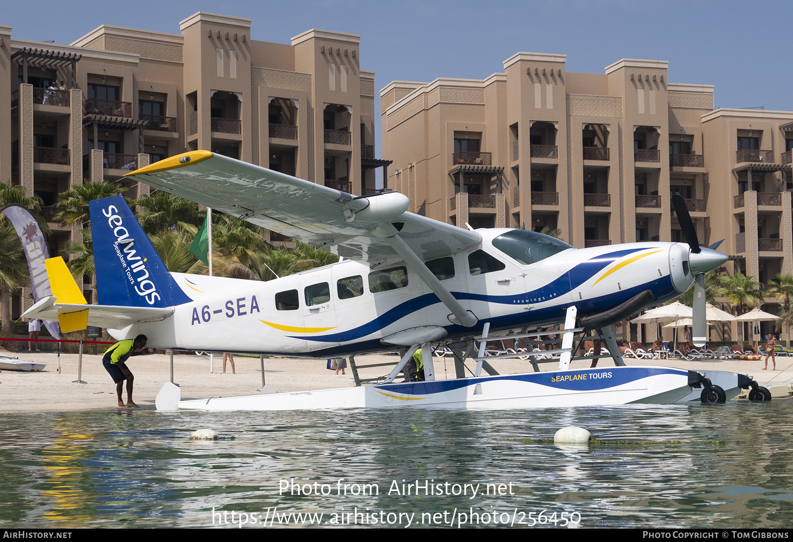 Aircraft Photo of A6-SEA | Cessna 208 Caravan I | Seawings Seaplane Tours | AirHistory.net #256450