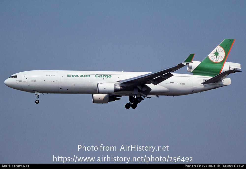 Aircraft Photo of B-16107 | McDonnell Douglas MD-11/F | EVA Air Cargo | AirHistory.net #256492