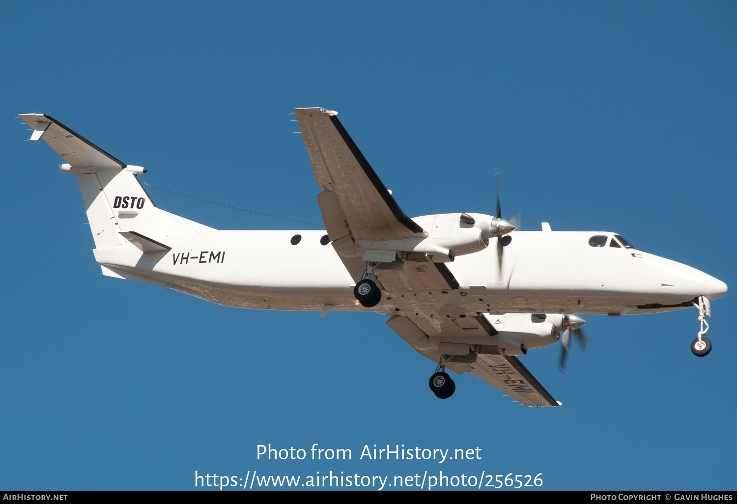 Aircraft Photo of VH-EMI | Beech 1900C-1 | DSTO - Defence Science and Technology Organisation | AirHistory.net #256526