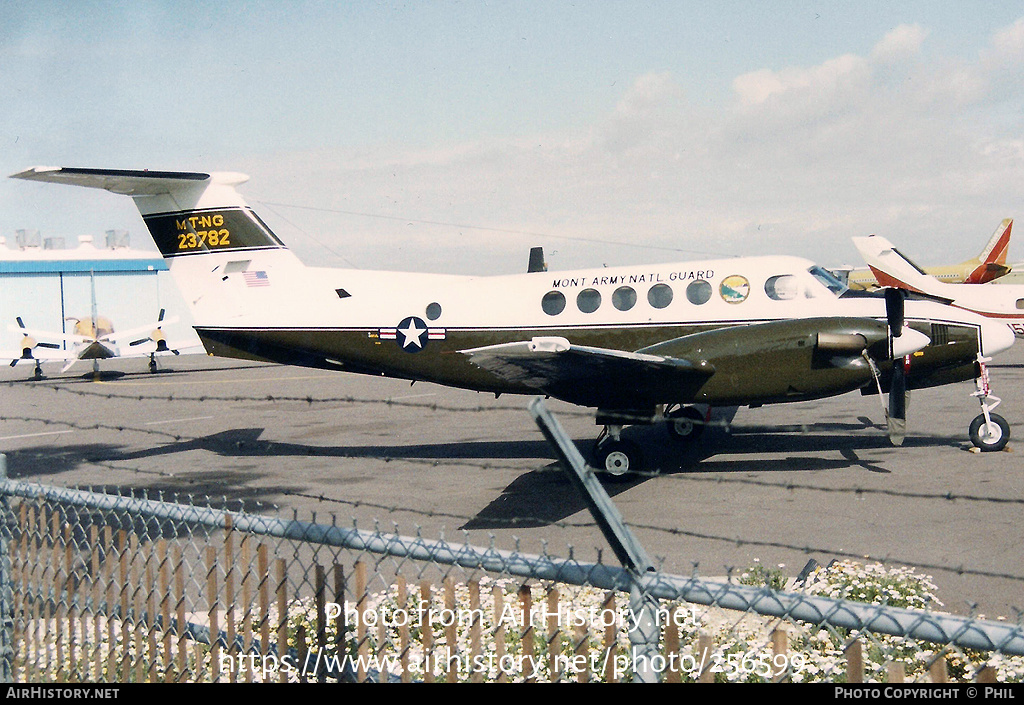 Aircraft Photo of 82-23782 / 23782 | Beech C-12D Huron | USA - Army | AirHistory.net #256599