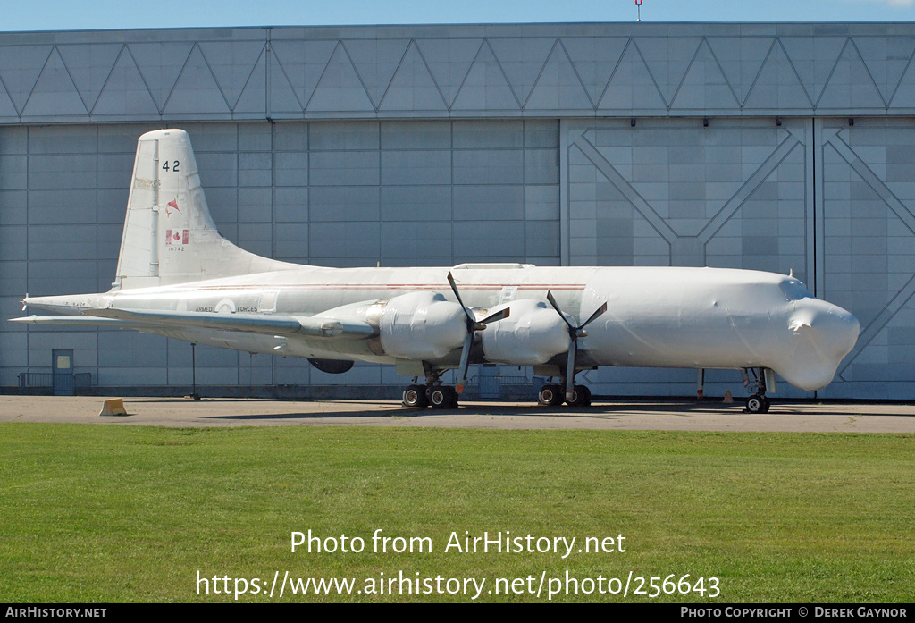 Aircraft Photo of 10742 | Canadair CP-107 Argus 2 (CL-28-2) | Canada - Air Force | AirHistory.net #256643