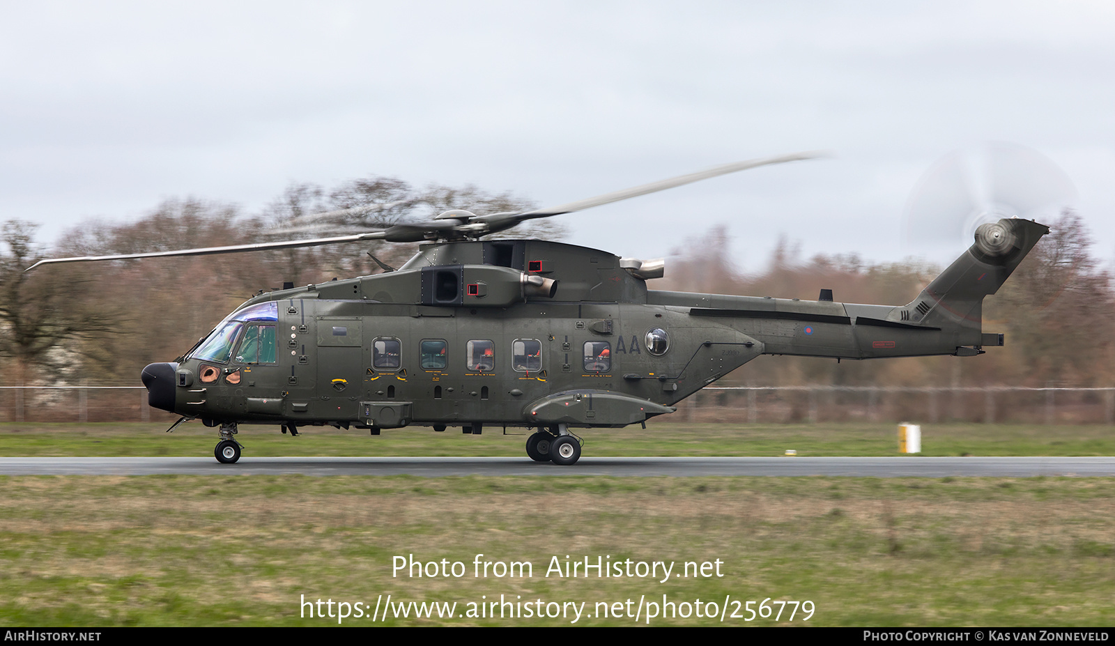 Aircraft Photo of ZJ990 | AgustaWestland EH101-512 Merlin HC3A | UK - Air Force | AirHistory.net #256779