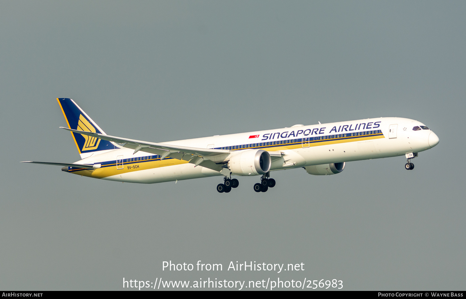 Aircraft Photo of 9V-SCH | Boeing 787-10 Dreamliner | Singapore Airlines | AirHistory.net #256983