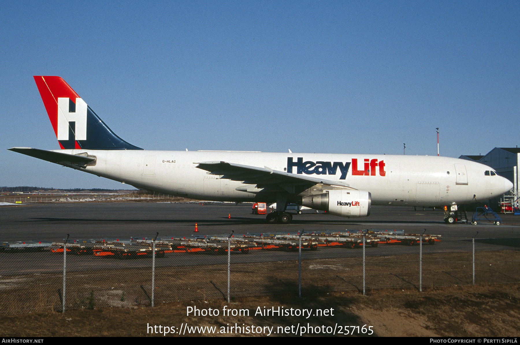 Aircraft Photo of G-HLAC | Airbus A300B4-203(F) | HeavyLift Cargo Airlines | AirHistory.net #257165