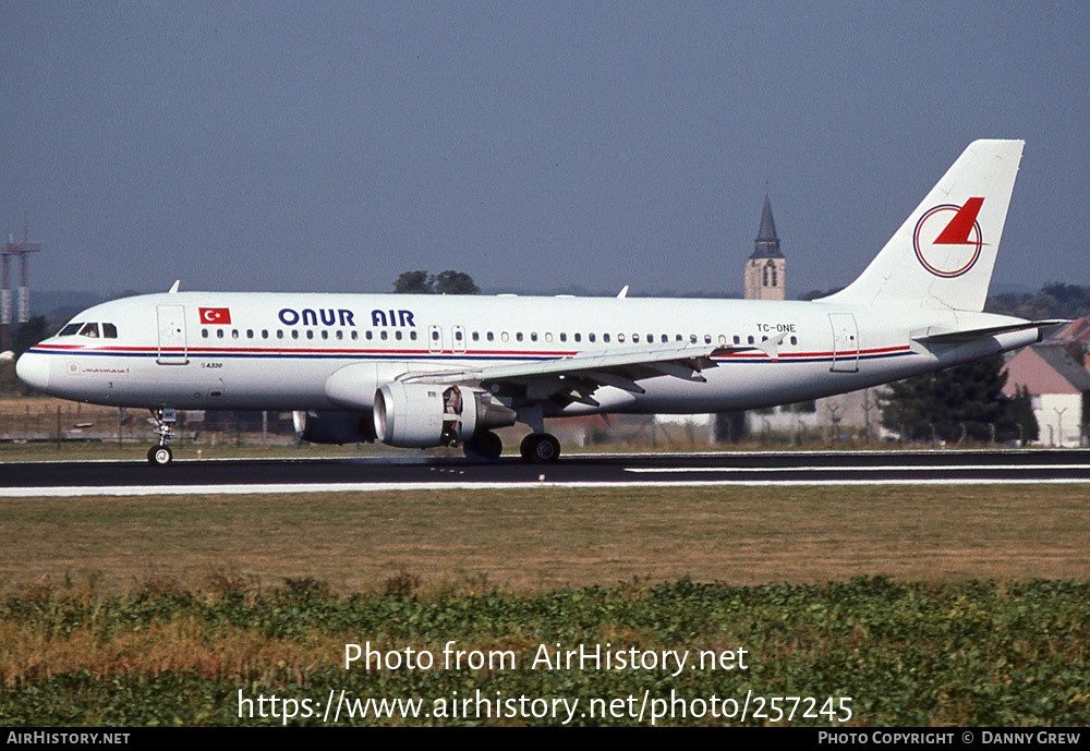 Aircraft Photo of TC-ONE | Airbus A320-212 | Onur Air | AirHistory.net #257245