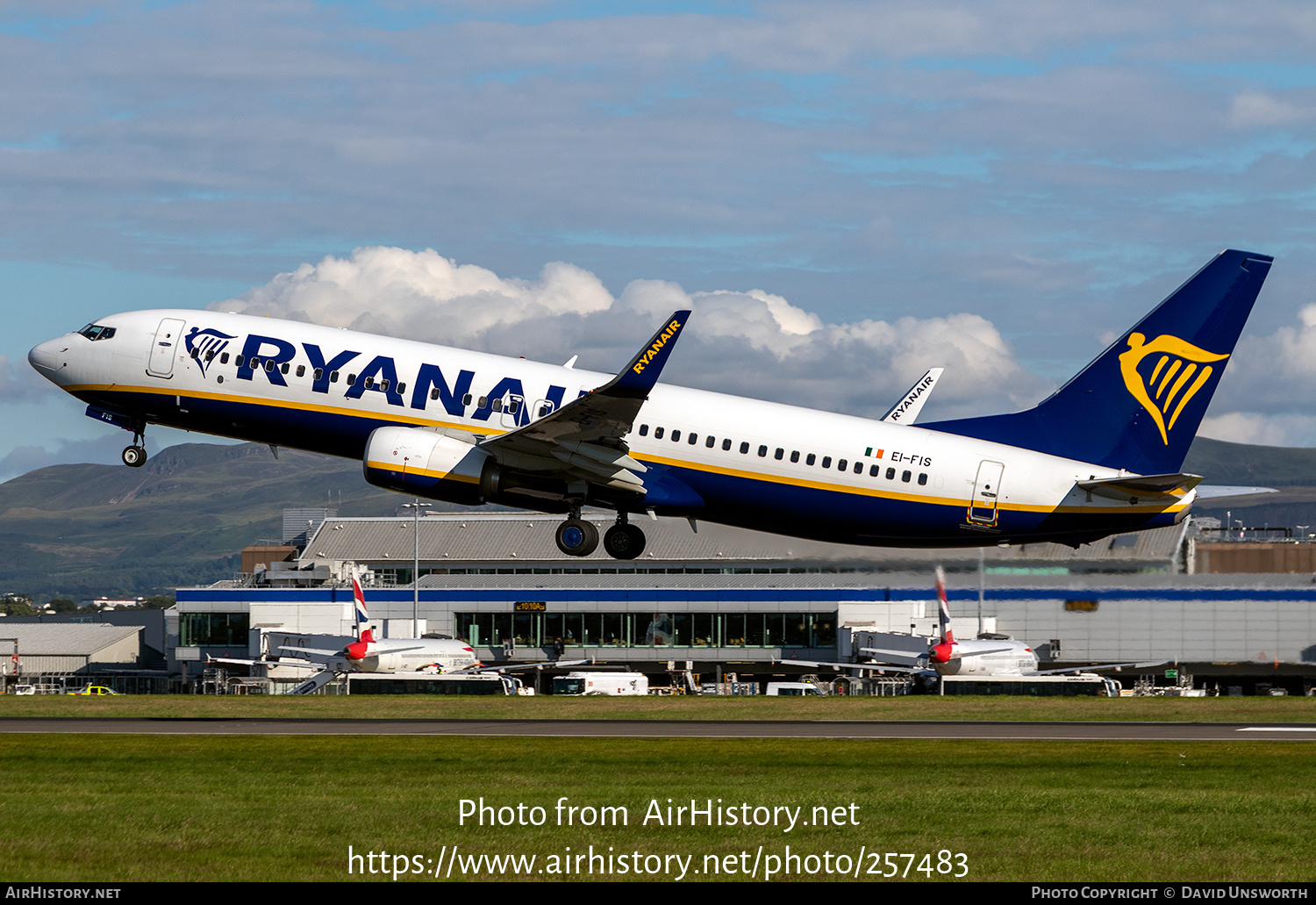 Aircraft Photo of EI-FIS | Boeing 737-8AS | Ryanair | AirHistory.net #257483