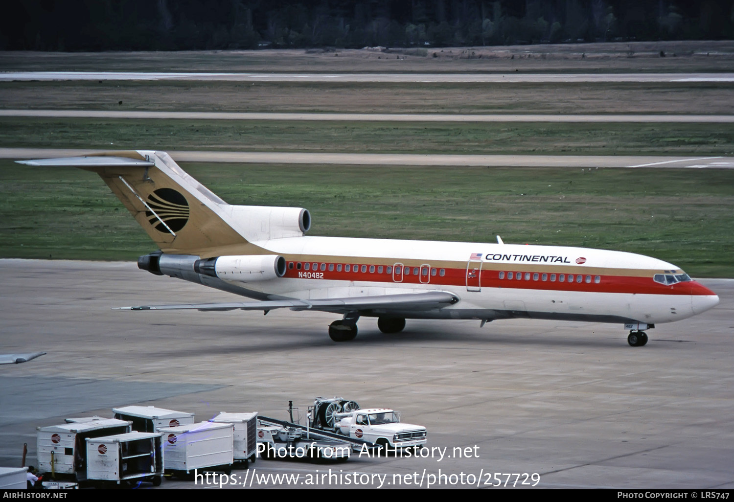 Aircraft Photo of N40482 | Boeing 727-22 | Continental Airlines | AirHistory.net #257729