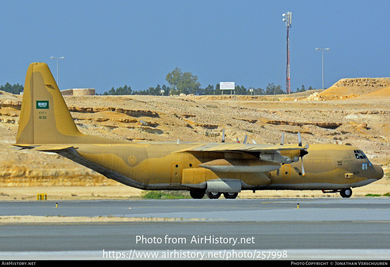 Aircraft Photo of 1630 | Lockheed C-130H-30 Hercules (L-382) | Saudi Arabia - Air Force | AirHistory.net #257998