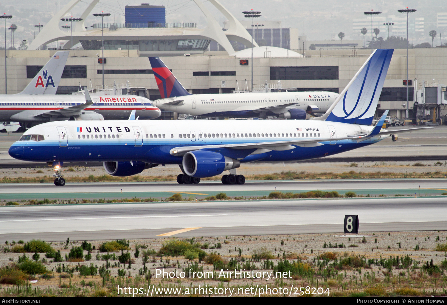 Aircraft Photo of N554UA | Boeing 757-222 | United Airlines | AirHistory.net #258204