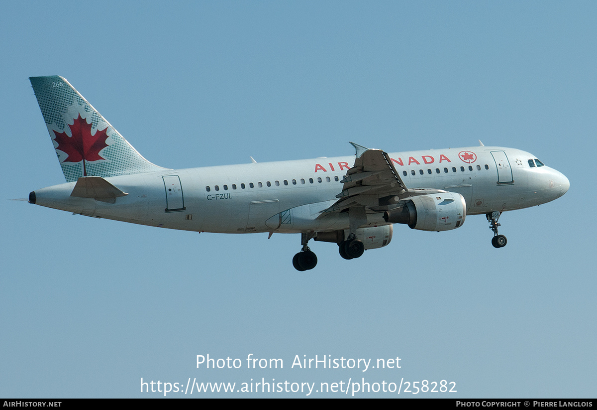 Aircraft Photo of C-FZUL | Airbus A319-114 | Air Canada | AirHistory.net #258282