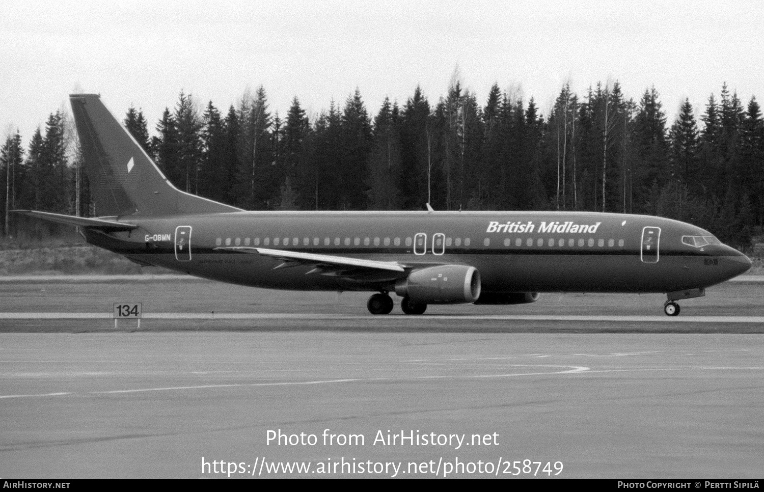 Aircraft Photo of G-OBMN | Boeing 737-46B | British Midland Airways - BMA | AirHistory.net #258749