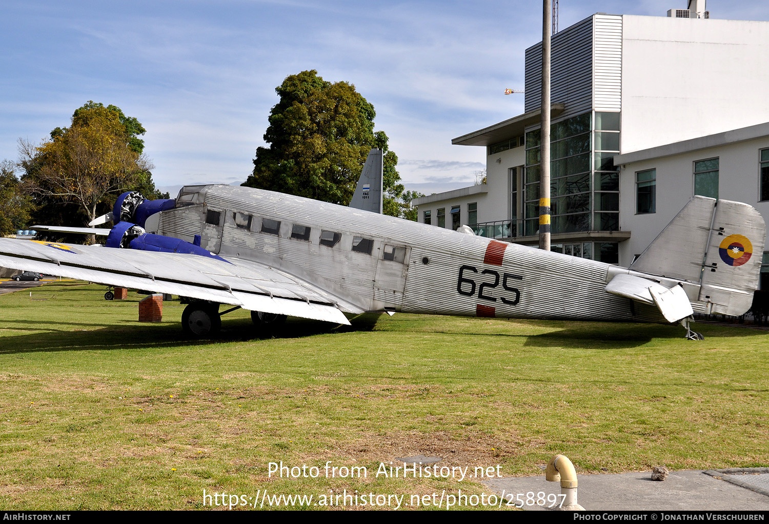 Aircraft Photo of 625 | Junkers Ju 52/3m g4e | Colombia - Air Force | AirHistory.net #258897