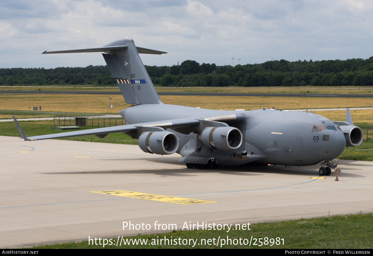 Aircraft Photo of 03 | Boeing C-17A Globemaster III | Hungary - Air Force | AirHistory.net #258981