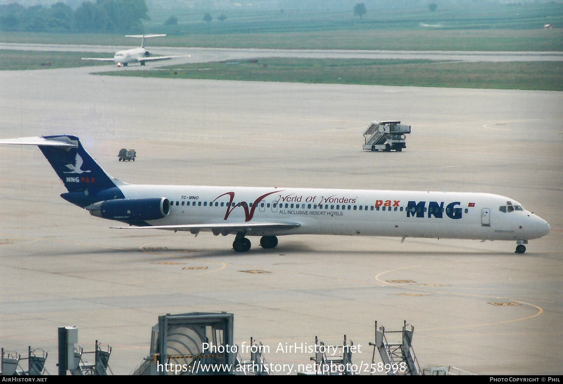 Aircraft Photo of TC-MNO | McDonnell Douglas MD-82 (DC-9-82) | MNG Pax | AirHistory.net #258998