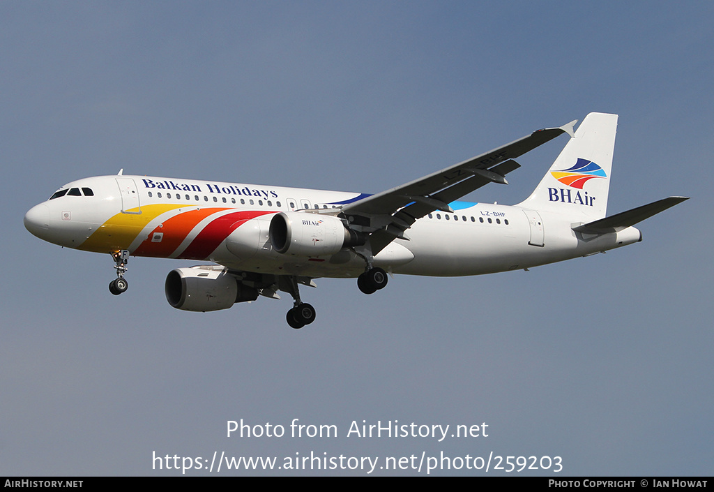 Aircraft Photo of LZ-BHF | Airbus A320-214 | Balkan Holidays Air - BH Air | AirHistory.net #259203