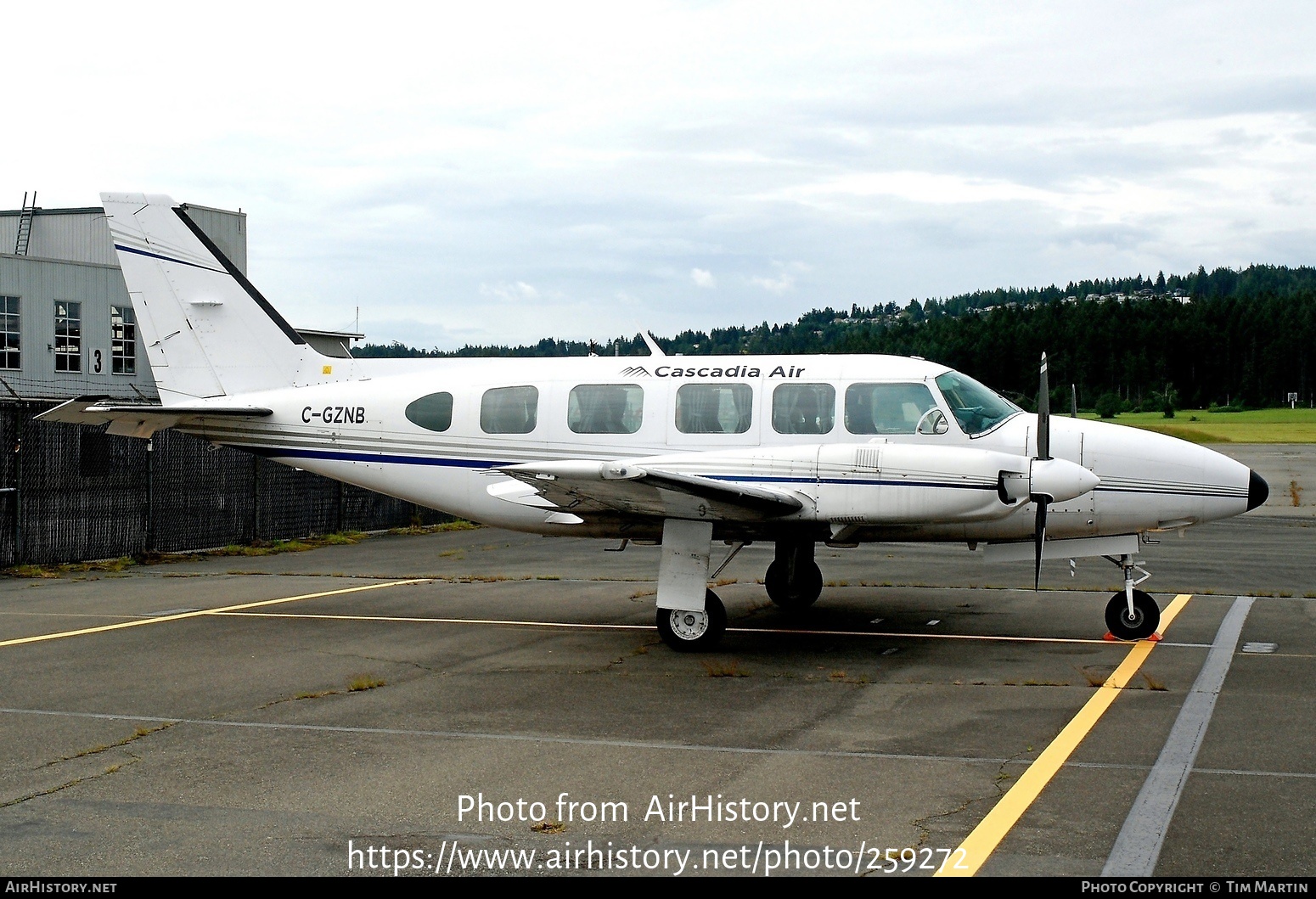 Aircraft Photo of C-GZNB | Piper PA-31-350 Navajo Chieftain | Cascadia Air | AirHistory.net #259272