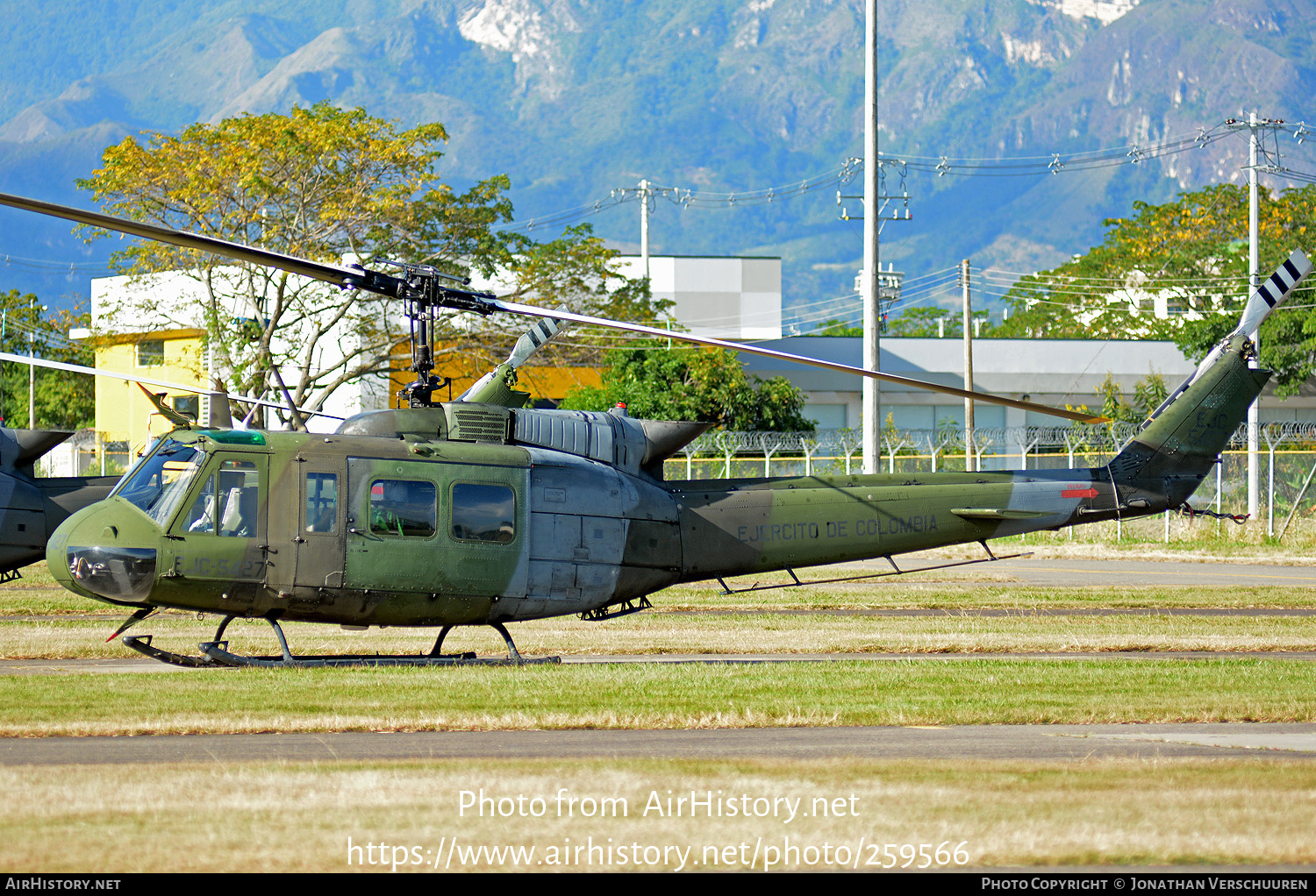 Aircraft Photo of EJC5427 | Bell UH-1H-II Iroquois | Colombia - Army | AirHistory.net #259566