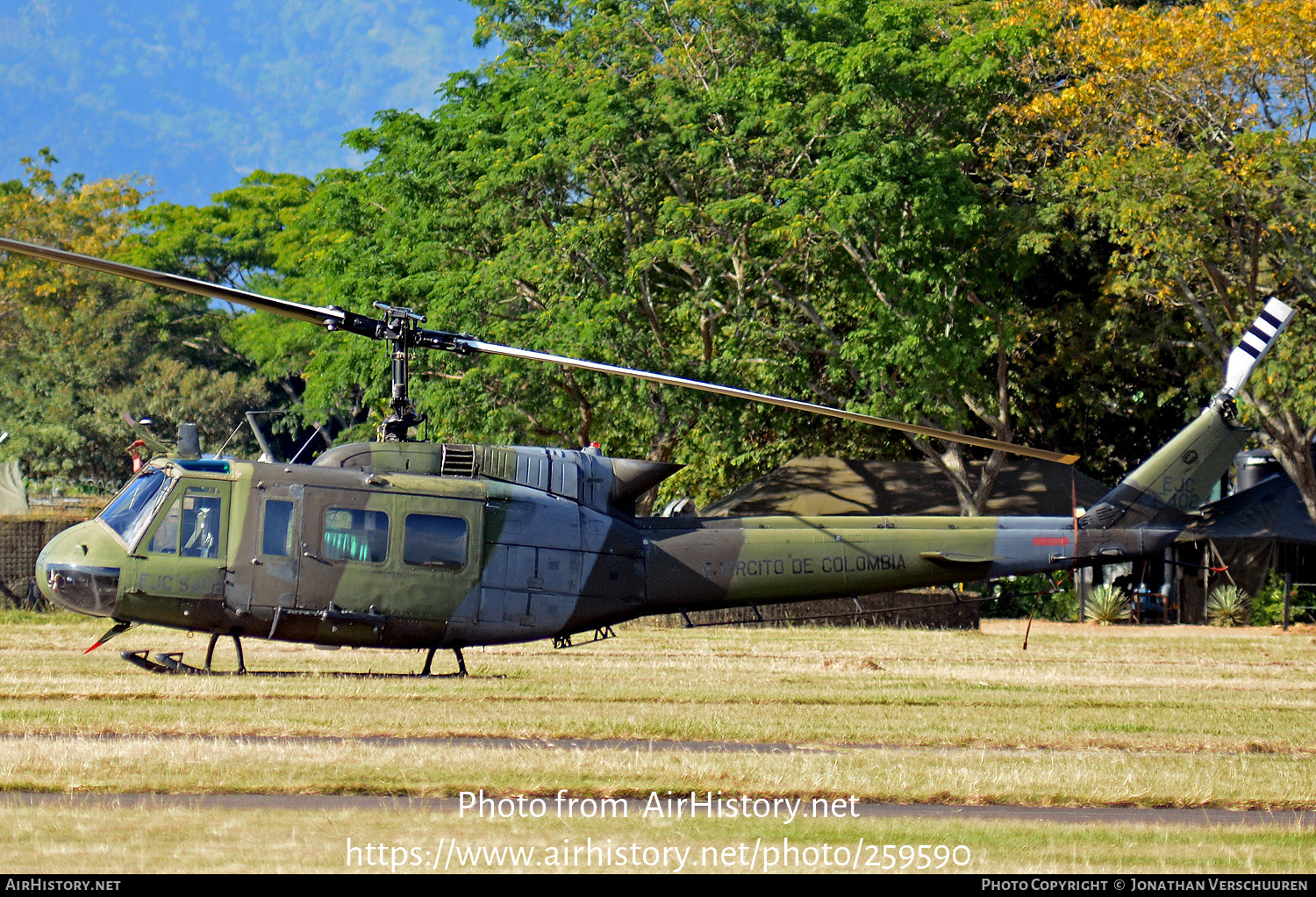 Aircraft Photo of EJC5402 | Bell UH-1H-II Iroquois | Colombia - Army | AirHistory.net #259590