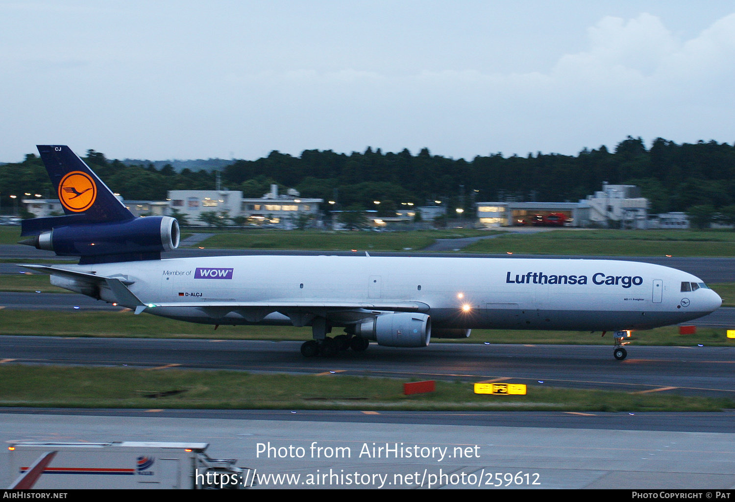 Aircraft Photo of D-ALCJ | McDonnell Douglas MD-11F | Lufthansa Cargo | AirHistory.net #259612