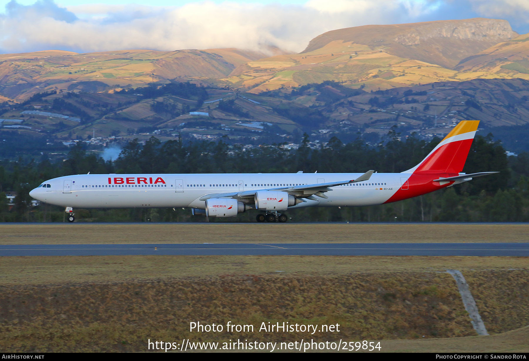 Aircraft Photo of EC-JLE | Airbus A340-642 | Iberia | AirHistory.net #259854