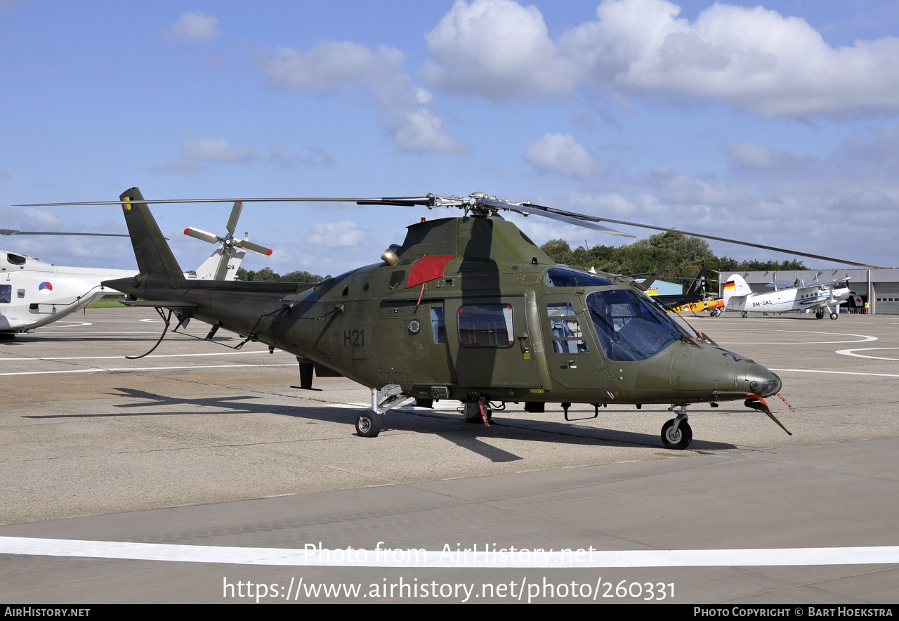 Aircraft Photo of H21 | Agusta A-109HO (A-109BA) | Belgium - Army | AirHistory.net #260331