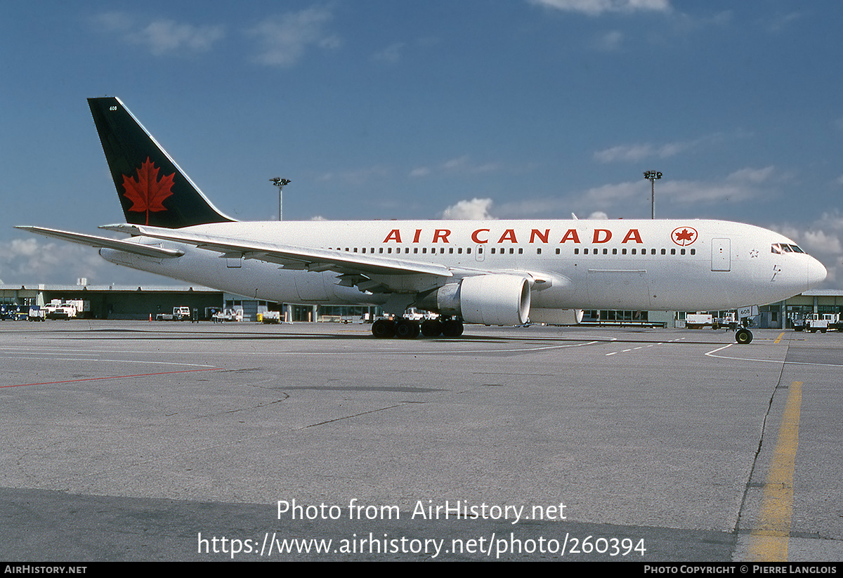 Aircraft Photo of C-GAUW | Boeing 767-233 | Air Canada | AirHistory.net #260394