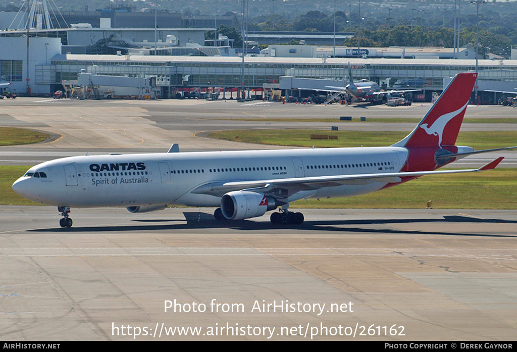 Aircraft Photo of VH-QPB | Airbus A330-301 | Qantas | AirHistory.net #261162