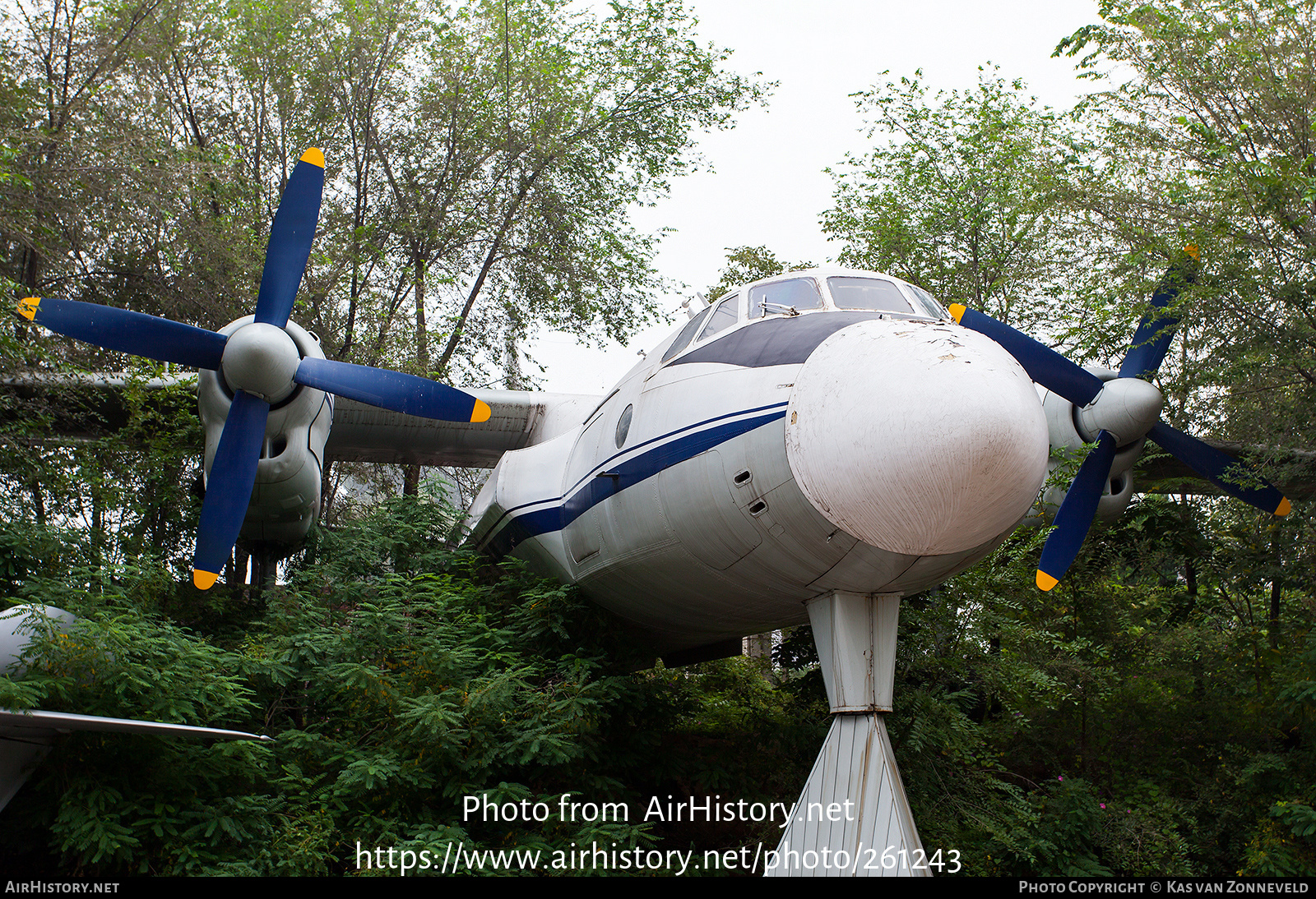 Aircraft Photo of 50954 | Antonov An-24V | China - Air Force | AirHistory.net #261243