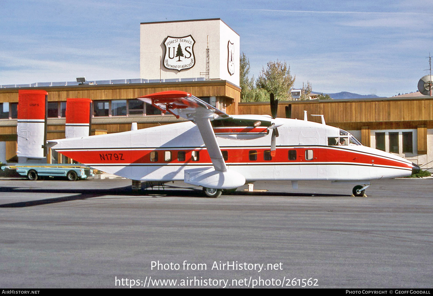 Aircraft Photo of N179Z | Short 330-200 | US Forest Service - USFS | AirHistory.net #261562