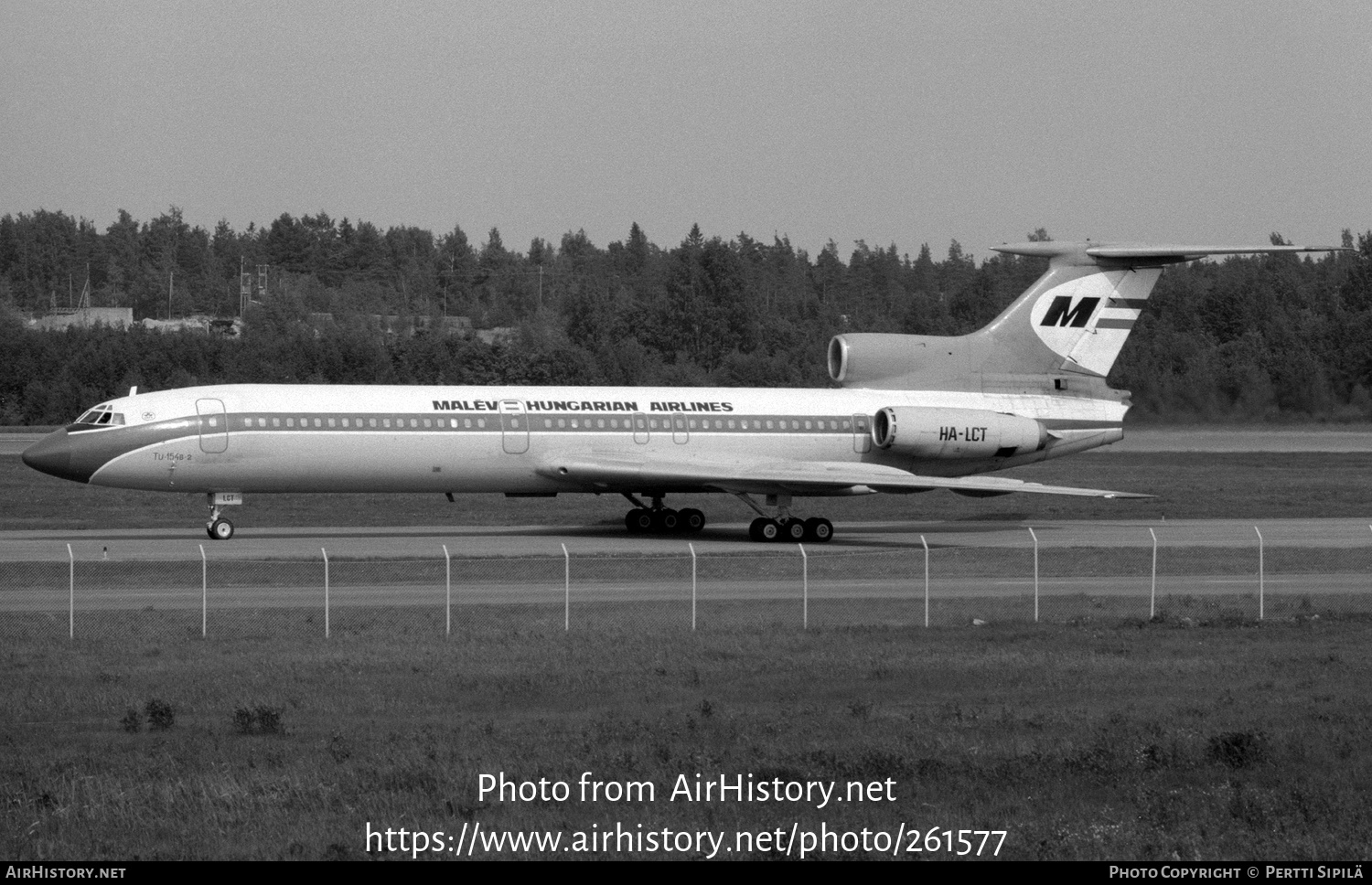 Aircraft Photo of HA-LCT | Tupolev Tu-154B-2 | Malév - Hungarian Airlines | AirHistory.net #261577