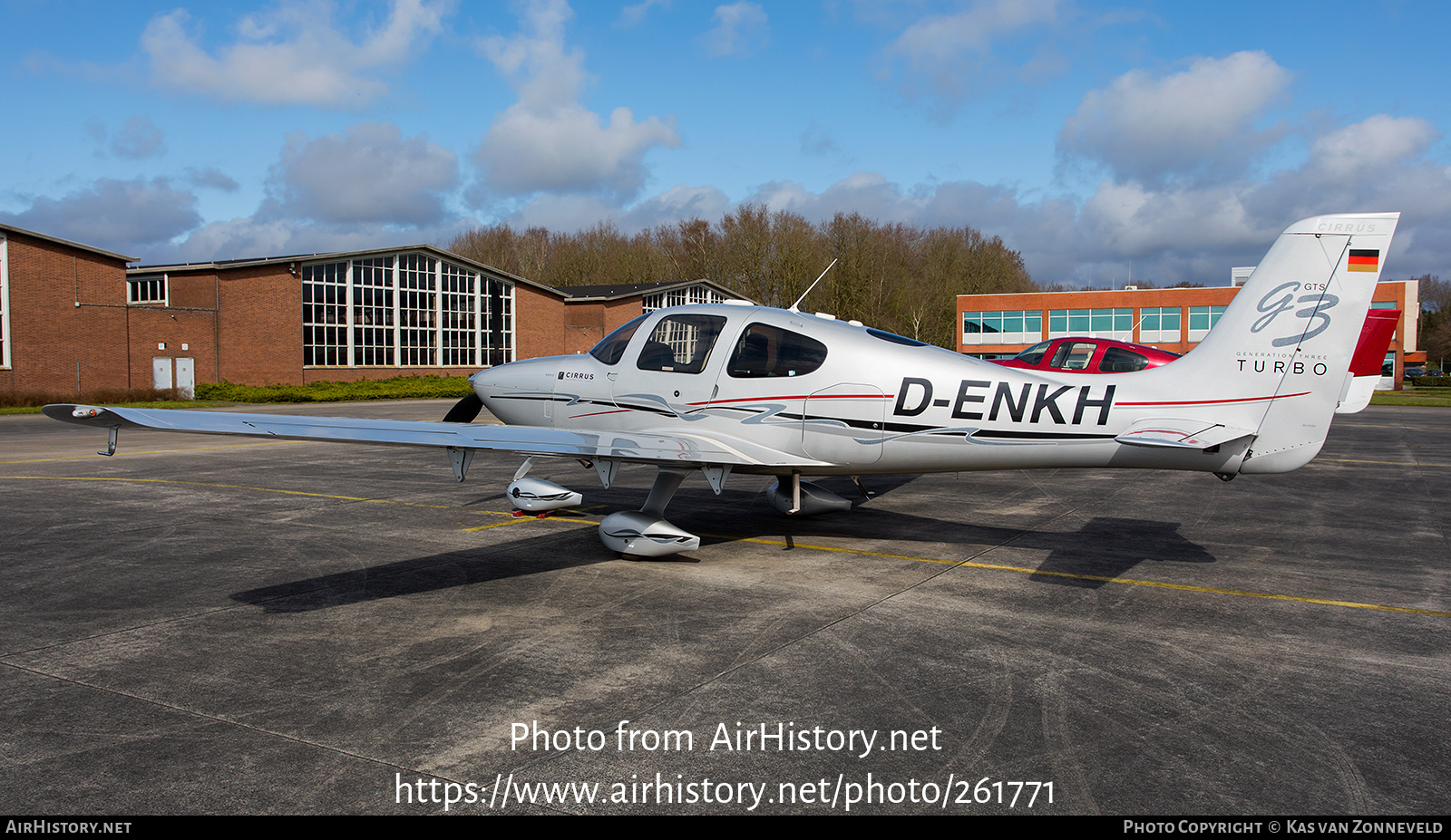 Aircraft Photo of D-ENKH | Cirrus SR-22 G3-GTS Turbo | AirHistory.net #261771