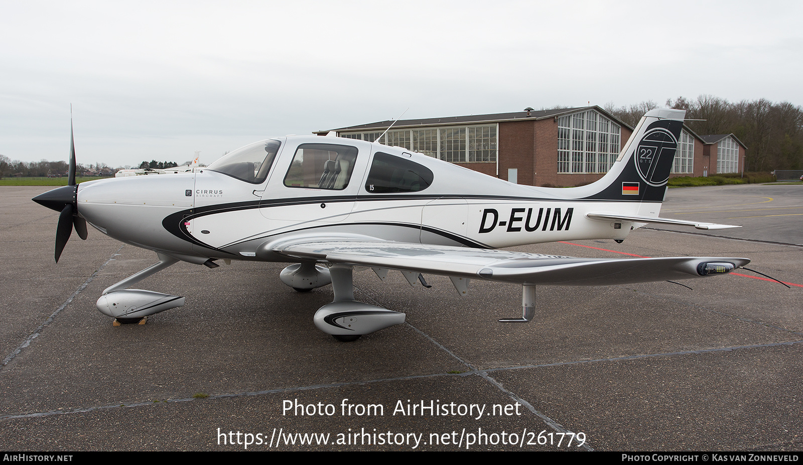 Aircraft Photo of D-EUIM | Cirrus SR-22T G5-GTS | AirHistory.net #261779