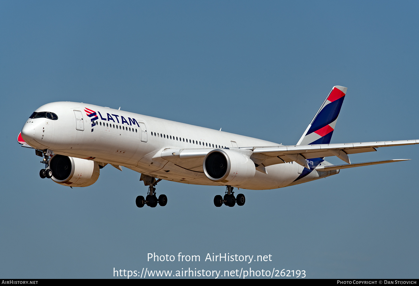 Aircraft Photo of PR-XTB | Airbus A350-941 | LATAM Airlines | AirHistory.net #262193